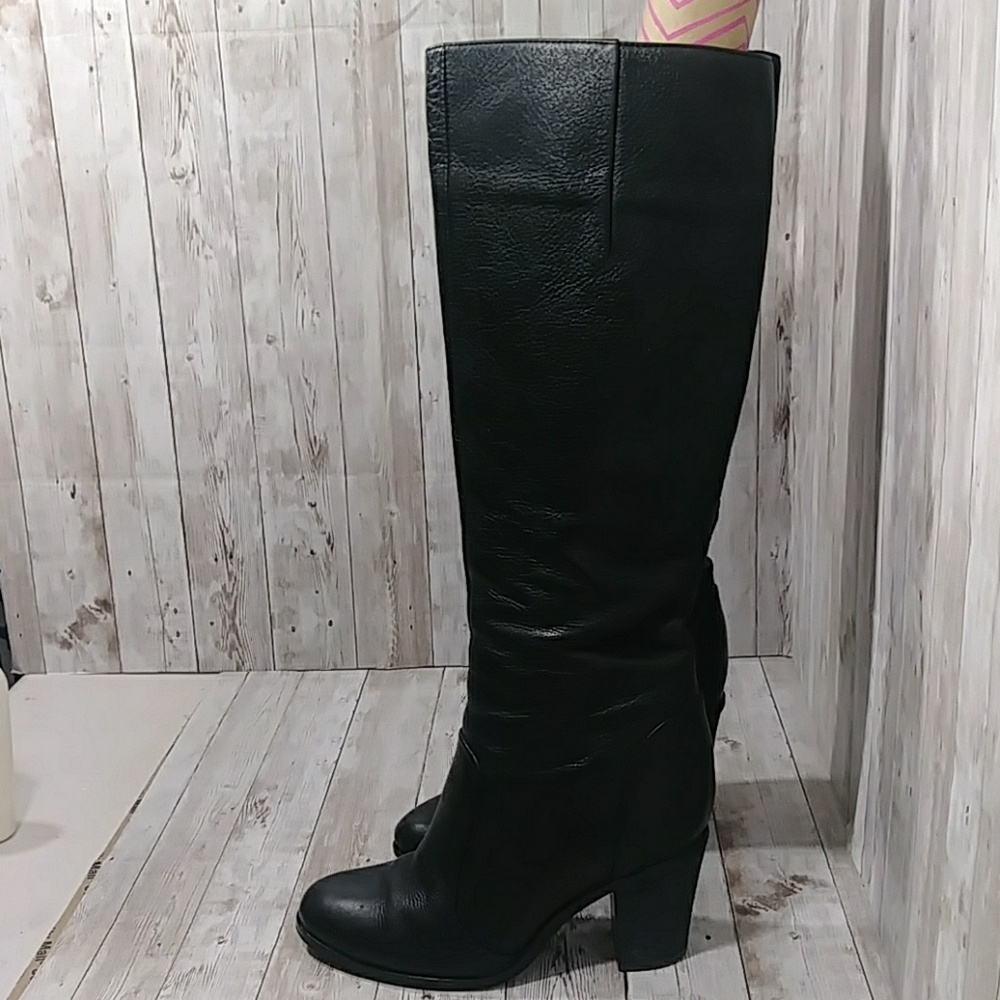 Kenneth Cole Boots